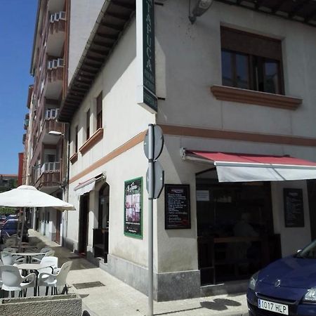 Pension-Hospedaje La Tapuca San Vicente De La Barquera Exterior foto